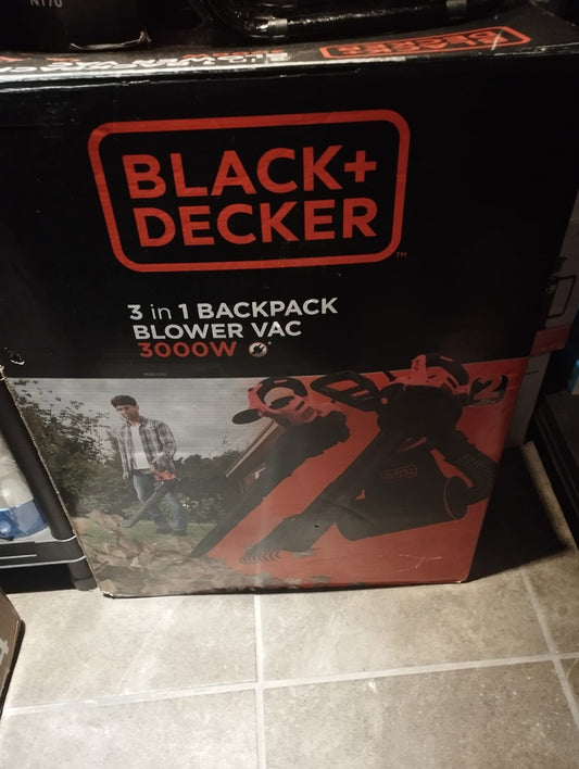 BLACK+DECKER BEBLV300-QS 3000W 3-in-1 Elektro-Laubsauger - Schwarz/Orange